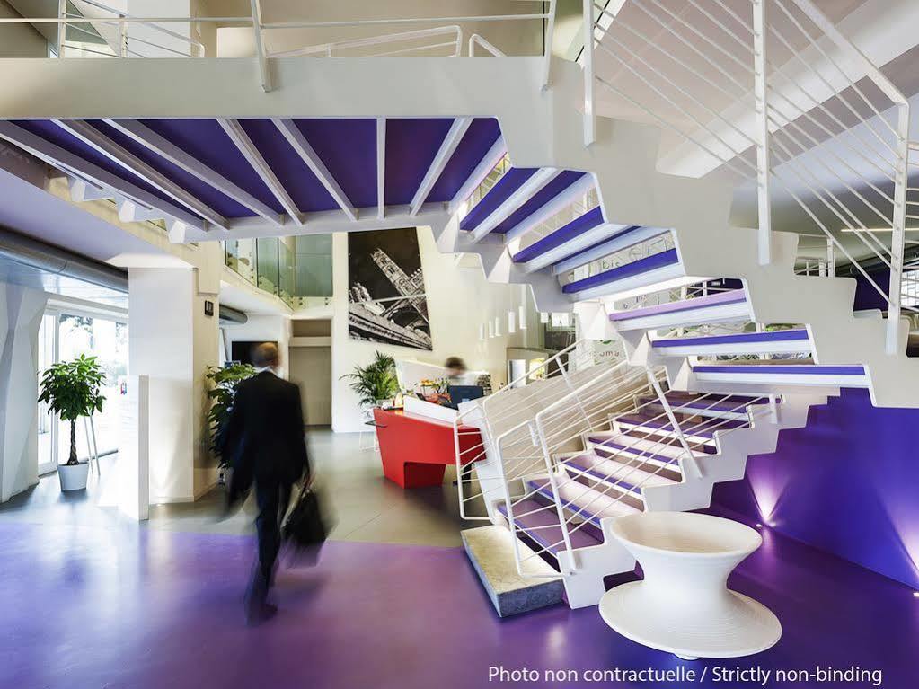 Ibis Styles Guyancourt Versailles Exterior photo